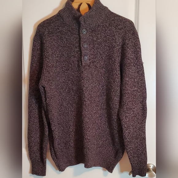 G.H. Bass & Co. Other - BASS Nice Mens Sweater with fleece  inside collar. Size XL
